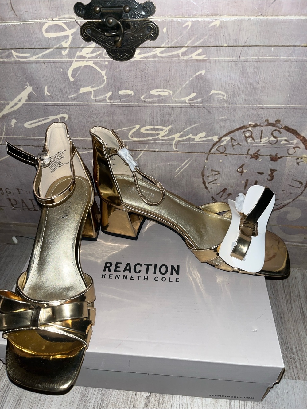 Kenneth Cole Reaction Gold Metallic Block Heel Sandals with Bow Accent